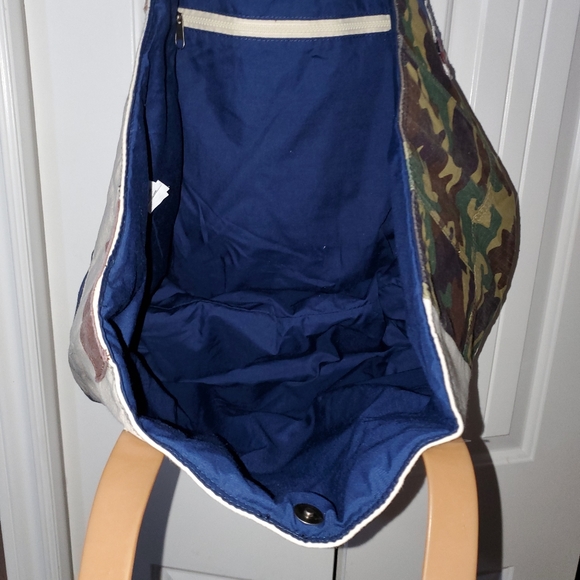 American Eagle Canvass Tote Large - Picture 2 of 6